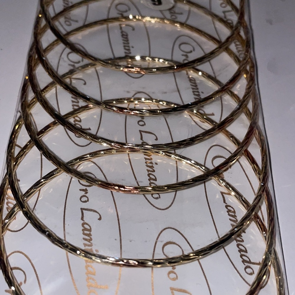 Bracelets - Picture 3 of 3